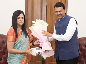 mumbai-s-metro-woman-breaks-glass-ceiling-as-first-female-bmc-chief